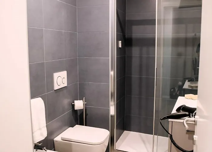 Apartament Elegant Beige - 5 Minutes From The