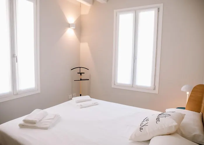 Apartament Elegant Beige - 5 Minutes From The Como