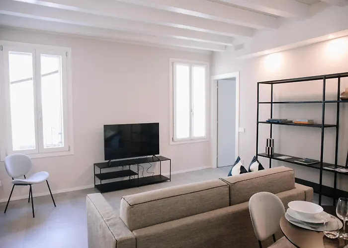 Apartmán Elegant Beige - 5 Minutes From The